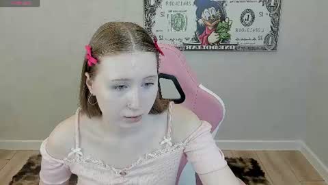 Snapshot of lilitiny chatting on June 24, 2026, 1:15 am Lili Tiny GMT2 3-10AM MonTueWedThuSat online show from June 24, 2026, 1:15 am