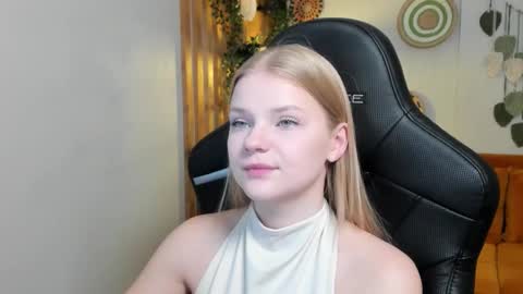 lilitrosen online show from September 26, 2025, 5:50 pm