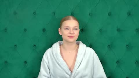 lilitrosen online show from October 6, 2025, 5:21 pm