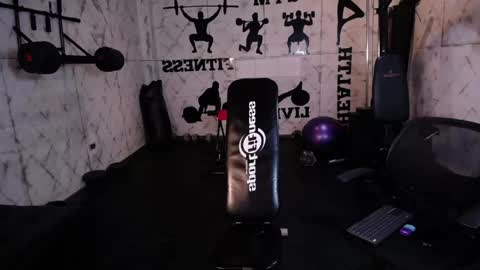 Snapshot of liljames_ chatting on April 27, 2026, 3:59 am Lil James online show from April 27, 2026, 3:59 am