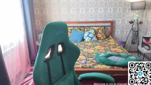 Snapshot of lill_mary chatting on May 15, 2026, 4:08 am Maria online show from May 15, 2026, 4:08 am