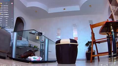 lillemax online show from February 27, 2025, 12:02 pm