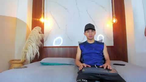Snapshot of lillian_lee1 chatting on June 17, 2026, 5:47 pm lillian_lee1 online show from June 17, 2026, 5:47 pm