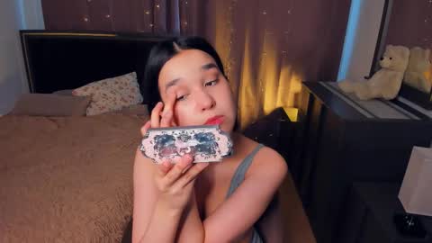 Celina Lillie online show from March 12, 2026, 7:58 am