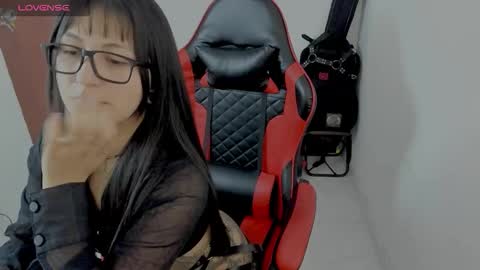 lillith_777 online show from November 10, 2025, 11:59 pm