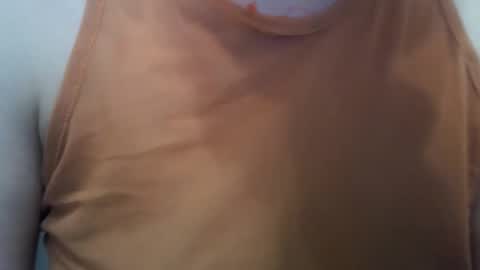 Snapshot of lillkit chatting on October 10, 2025, 10:09 pm Lilu online show from October 10, 2025, 10:09 pm