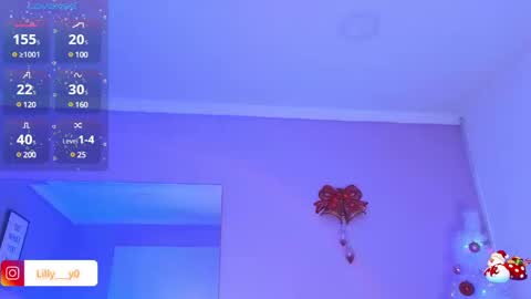 Snapshot of lilly_dollss chatting on December 27, 2024, 1:28 pm Sofia online show from December 27, 2024, 1:28 pm