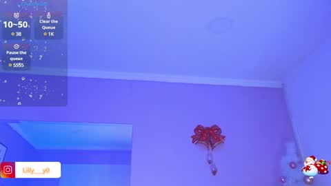 Snapshot of lilly_dollss chatting on January 2, 2025, 3:51 pm Sofia online show from January 2, 2025, 3:51 pm