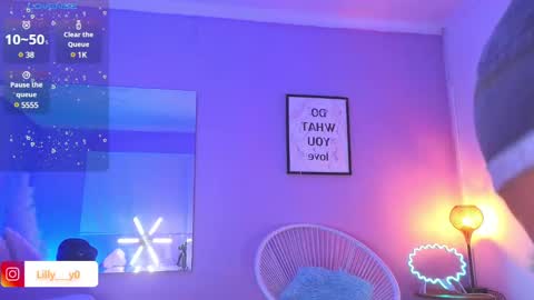 Snapshot of lilly_dollss chatting on January 28, 2025, 1:49 pm Sofia online show from January 28, 2025, 1:49 pm
