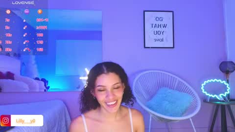 Snapshot of lilly_dollss chatting on February 4, 2025, 5:34 pm Sofia online show from February 4, 2025, 5:34 pm