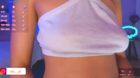 Snapshot of lilly_dollss chatting on February 18, 2025, 5:42 pm Sofia online show from February 18, 2025, 5:42 pm