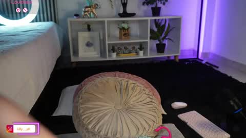 Sofia online show from April 10, 2026, 1:16 pm