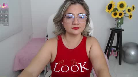 Lilly online show from September 16, 2025, 2:51 pm