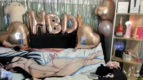 lilly_sweet02 online show from December 17, 2025, 12:05 am