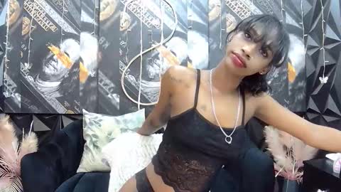 lilmissbaddiexxx online show from September 23, 2025, 8:23 pm