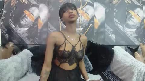 Snapshot of lilmissbaddiexxx chatting on April 27, 2026, 6:17 pm lilmissbaddiexxx online show from April 27, 2026, 6:17 pm