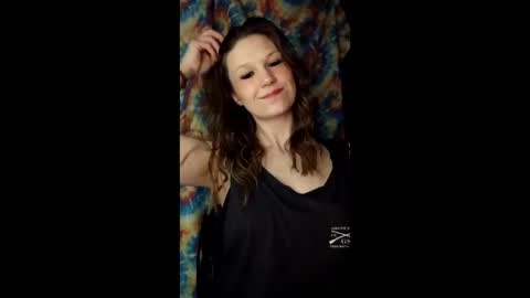Snapshot of lilmissscorpi0 chatting on April 4, 2026, 8:01 am lilmissscorpi0 online show from April 4, 2026, 8:01 am