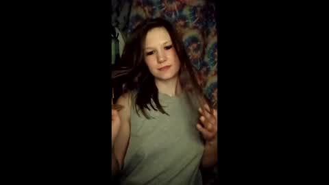 Snapshot of lilmissscorpi0 chatting on April 11, 2026, 7:02 am lilmissscorpi0 online show from April 11, 2026, 7:02 am