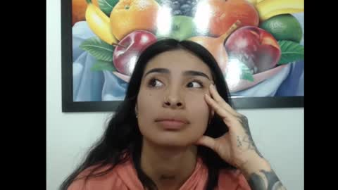 Snapshot of lilpalacio chatting on January 15, 2025, 4:43 pm lil palacio online show from January 15, 2025, 4:43 pm