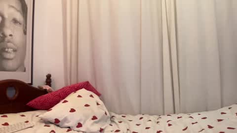 lilprincessxoxo_ online show from September 13, 2025, 4:34 am