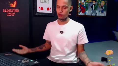 Snapshot of lilray99 chatting on May 30, 2026, 1:35 am ONLYFANS online show from May 30, 2026, 1:35 am