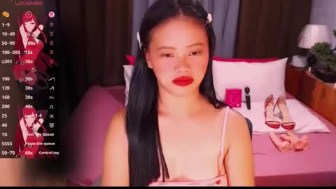 Snapshot of lilsweet_marie chatting on May 23, 2026, 2:54 pm Lilsweet marie online show from May 23, 2026, 2:54 pm