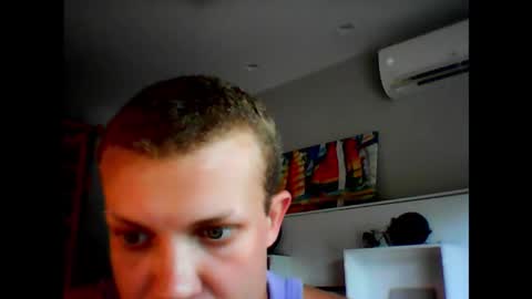 Snapshot of lilsweetmischief chatting on February 6, 2026, 4:21 pm Artie online show from February 6, 2026, 4:21 pm