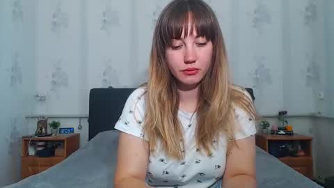 Snapshot of lilu_cute25 chatting on May 13, 2026, 9:06 am lilu_cute25 online show from May 13, 2026, 9:06 am