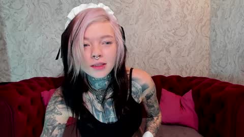 Snapshot of lilu_kayden chatting on December 27, 2024, 4:10 pm Little slave Kayden online show from December 27, 2024, 4:10 pm