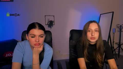 lilu_pink online show from September 23, 2025, 5:43 am