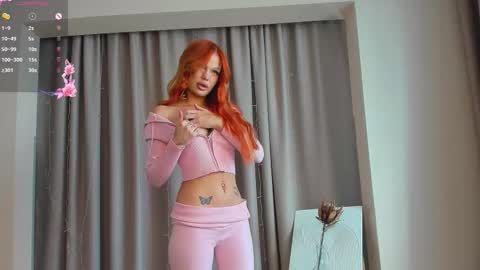 Snapshot of liluangel chatting on March 2, 2026, 5:52 am Lilu online show from March 2, 2026, 5:52 am