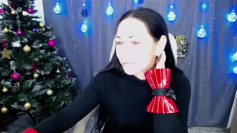 lilugrants online show from January 4, 2025, 2:56 am