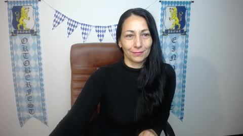 lilugrants online show from October 4, 2025, 6:06 pm