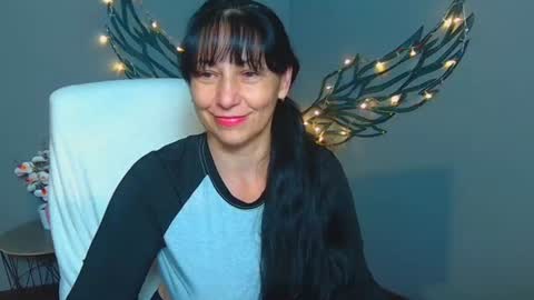 Snapshot of lilugrants chatting on July 10, 2026, 12:37 am lilugrants online show from July 10, 2026, 12:37 am
