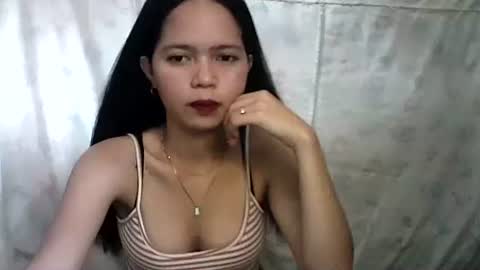 lily_2003 online show from November 14, 2025, 3:38 am