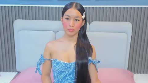  lily  online show from March 14, 2026, 3:34 am