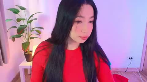 Snapshot of lily_evans_ chatting on June 19, 2026, 9:18 pm just lily online show from June 19, 2026, 9:18 pm