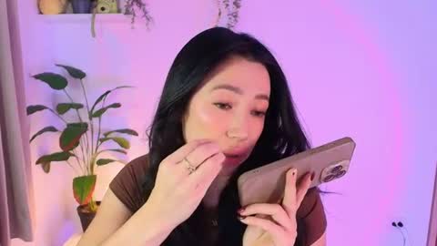 Snapshot of lily_evans_ chatting on June 22, 2026, 11:46 pm just lily online show from June 22, 2026, 11:46 pm