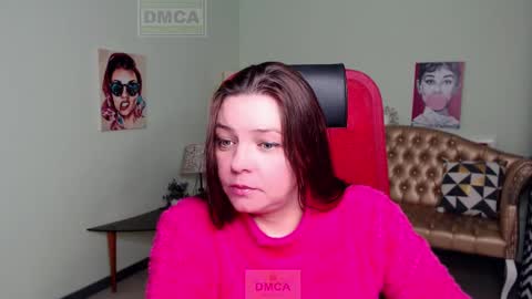 Lily online show from December 5, 2024, 4:53 am