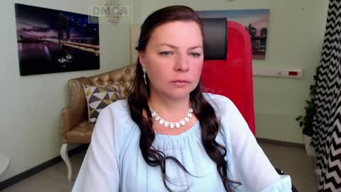 Lily online show from May 24, 2026, 5:12 am