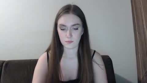 lily_love_x online show from March 1, 2025, 1:11 am