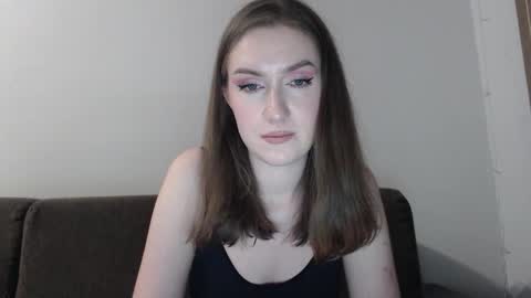 lily_love_x online show from November 29, 2025, 10:57 pm