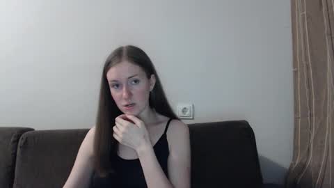 Snapshot of lily_love_x chatting on March 4, 2026, 11:22 pm lily_love_x online show from March 4, 2026, 11:22 pm