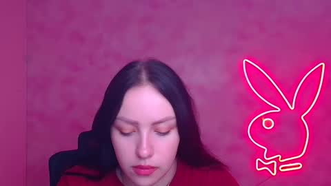 Snapshot of lily_lyyy chatting on January 14, 2026, 12:22 pm Lily online show from January 14, 2026, 12:22 pm