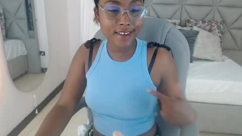 Snapshot of lily_mendoza chatting on June 9, 2026, 8:09 pm lily_mendoza online show from June 9, 2026, 8:09 pm
