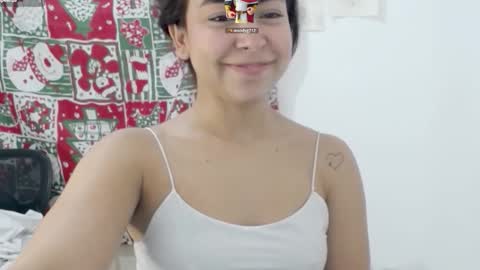 Lily Roberts online show from December 3, 2025, 4:09 am