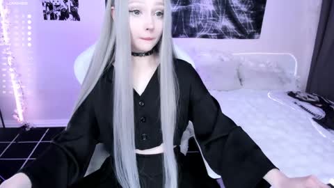 Lily online show from March 27, 2026, 5:13 am