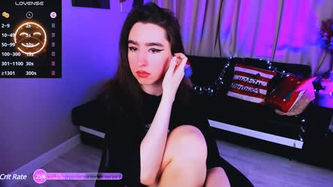 Snapshot of lily_xbaby chatting on December 22, 2024, 10:17 am LILY online show from December 22, 2024, 10:17 am