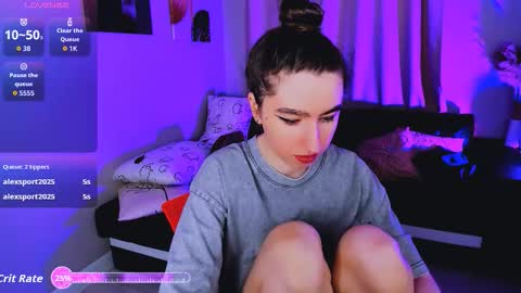 LILY online show from November 22, 2025, 8:24 am