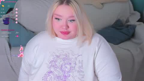 Lily online show from February 5, 2025, 12:06 pm